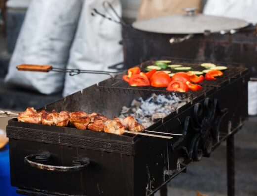 Labay Market & Grill